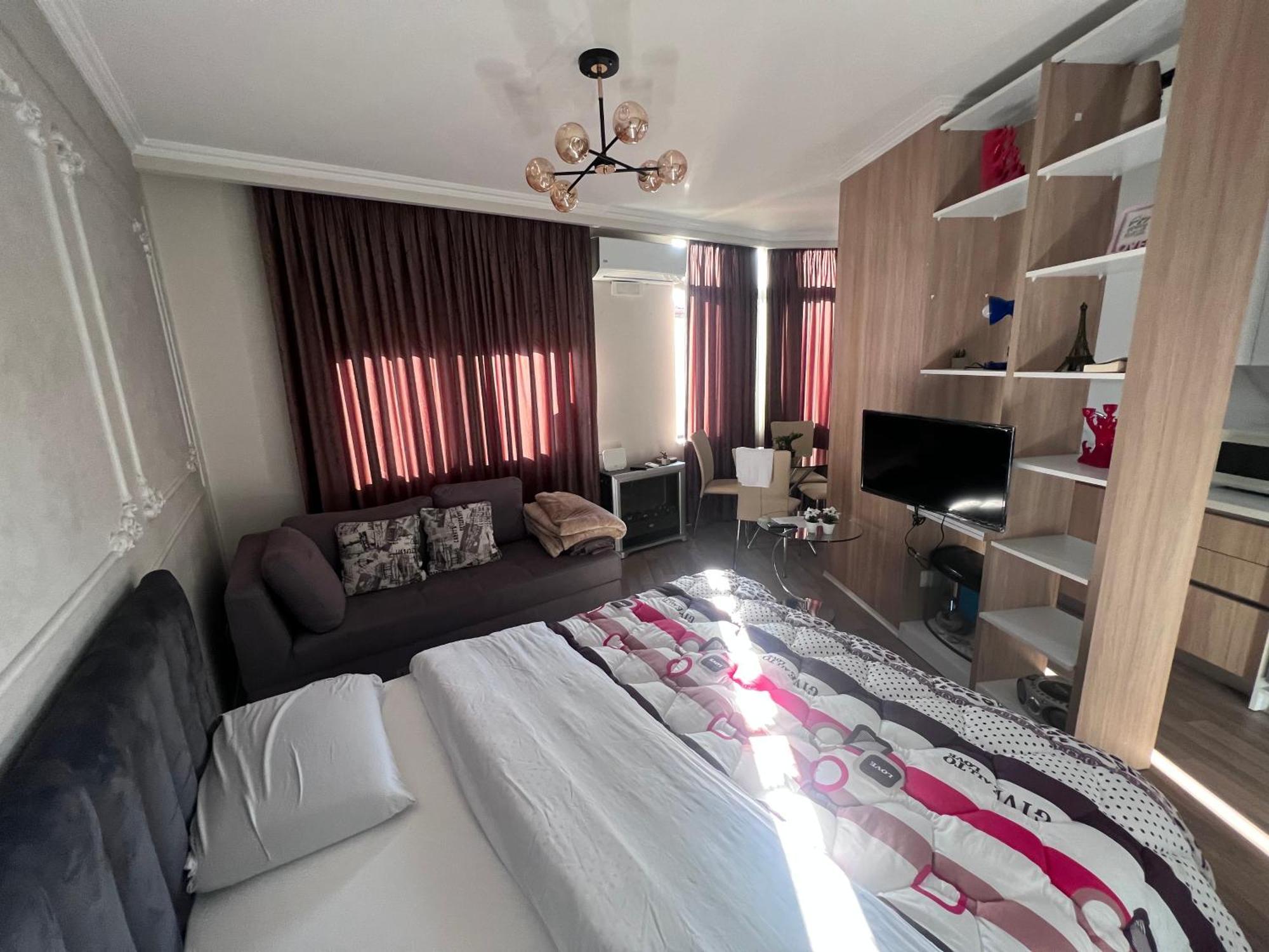 Experience New Bazaar Apartment 01 Tiranë Ngoại thất bức ảnh